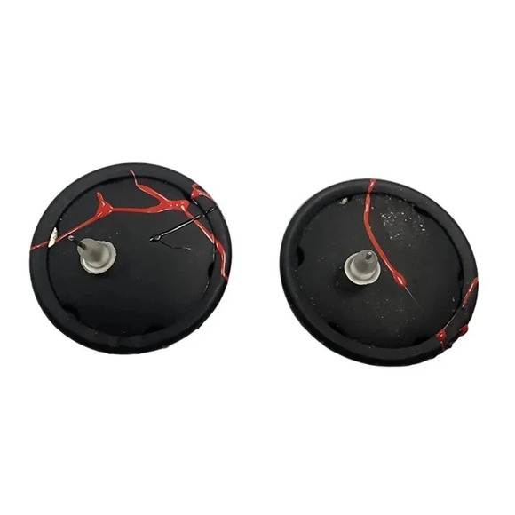 Vintage Black Red Enamel Round Studs Earrings - Picture 2 of 2